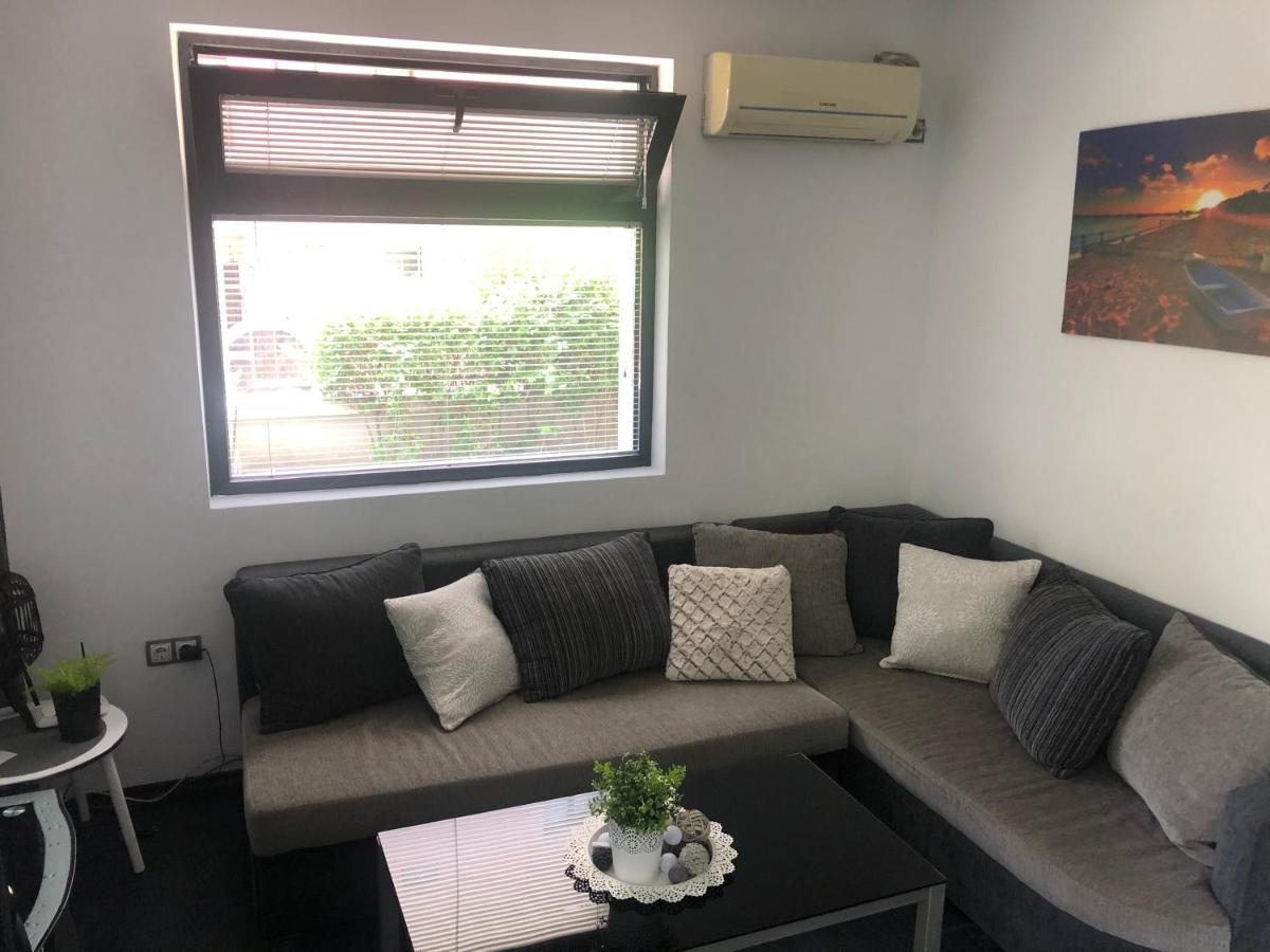 Sarafovo Beach Apartment Mit Terrasse Burgas Luaran gambar