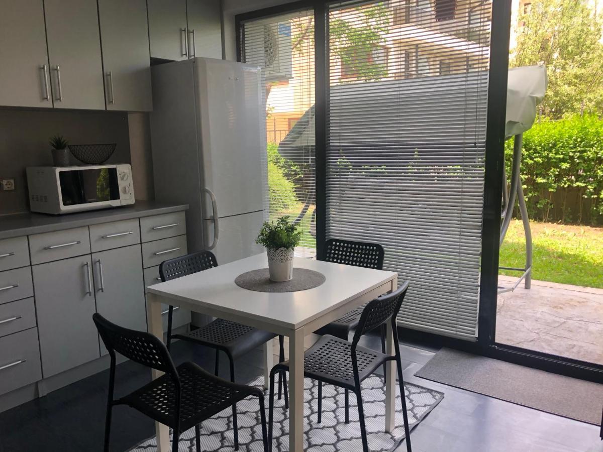 Sarafovo Beach Apartment Mit Terrasse Burgas Luaran gambar